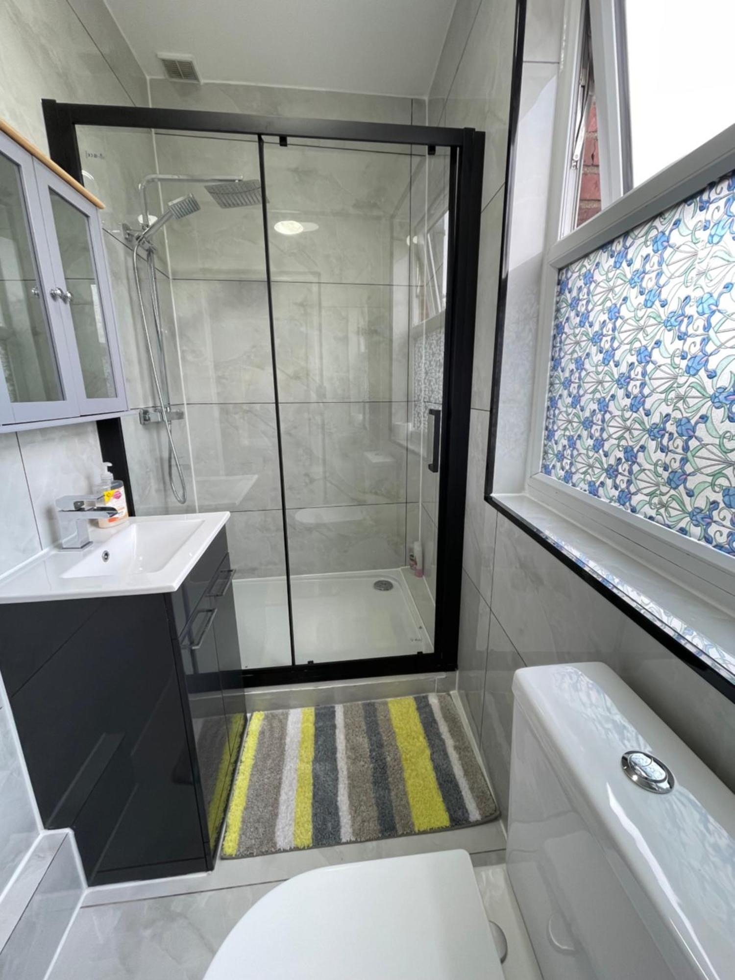 Apartamento Seven Sisters Hideaway Londres Exterior foto